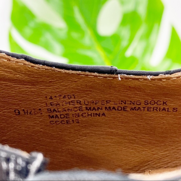 Sundance Sofft Heel Ankle Boot in Black Leather - Picture 11 of 12